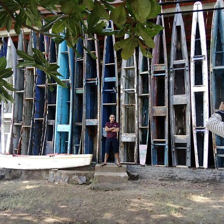 Froggies Divers Bunaken Bagian luar foto